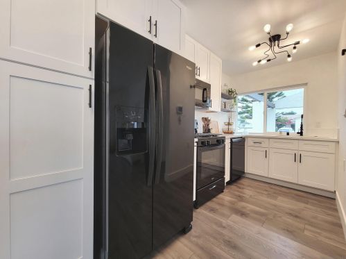 4791 Calle Los Santos, Oceanside CA  92057-5926 exterior