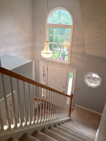 4556 Cranbrook Ct, Lexington, KY 40515-1875
