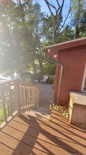 93 Lakeview Dr, Colchester CT  06415-2333 exterior