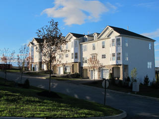 236 Orleans Rd, Newburgh, NY 12550-7048
