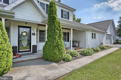 102 Allegheny Ln, Carlisle PA  17013-9103 exterior
