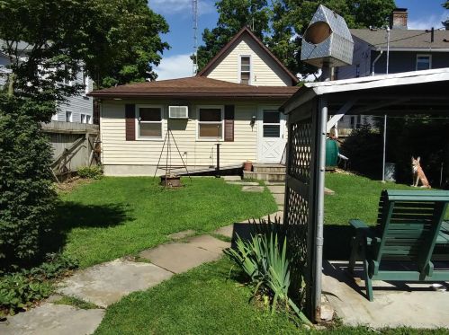 346 Columbus St, Sugar Grove Lake, OH 44833-1913