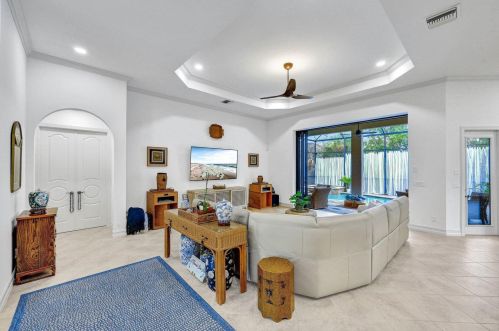 350 Gumbo Limbo Ln, Marco Island FL  34145-1865 exterior