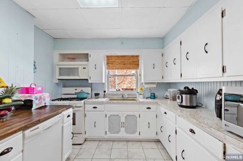 1107 63rd St, North Bergen, NJ 07047-3405