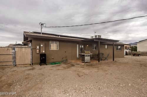 2400 Tigertail Dr, Lake Havasu City AZ  86403-4975 exterior