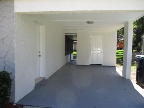 5662 Minaret Ct, Orlando FL  32821-8121 exterior