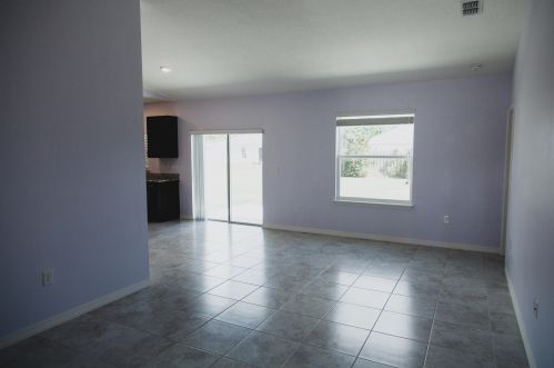 4025 Kallen St, Fort Pierce, FL 34953-3057