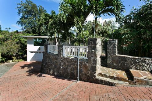 99-1640 Analio Pl, Aiea, HI 96701