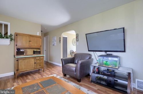 45 7th St, Mount Wolf PA  17347 exterior