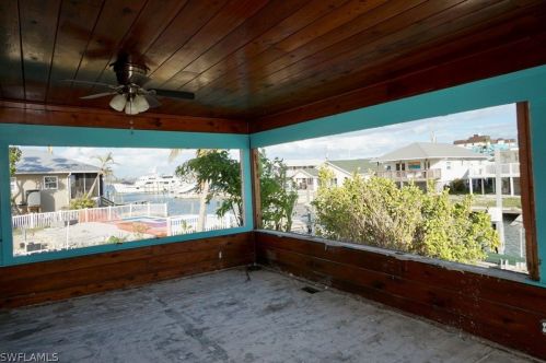 750 Matanzas Ct, Fort Myers Beach FL  33931-2120 exterior