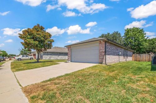 2249 Maple Dr, Oak Point TX  75068-5658 exterior