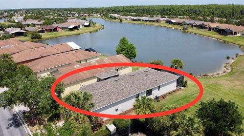 913 Grand Canal Dr, Kissimmee, FL 34759-4359