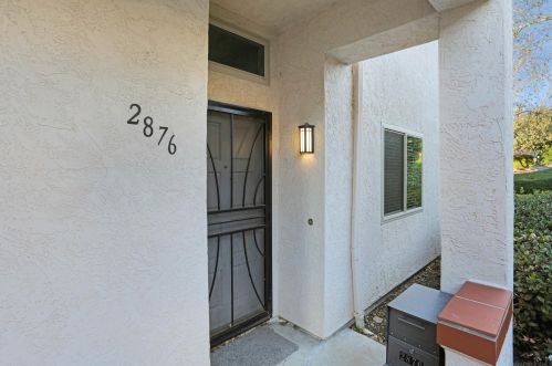 2876 Andover Ave, Carlsbad CA  92010-7004 exterior