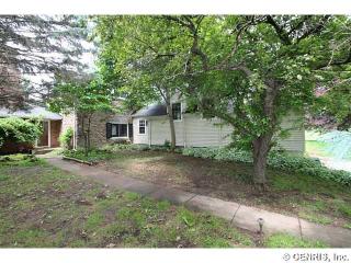 709 Beadle Rd, Brockport, NY 14420-9769