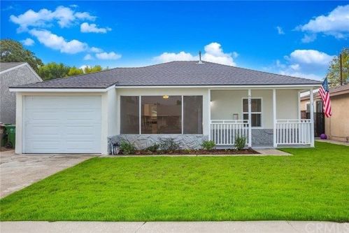 623 Taper Ave, Compton, CA 90220-3313