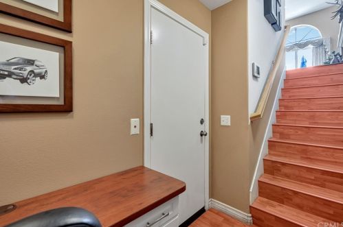 2792 Border Ave, Torrance, CA 90501-4636