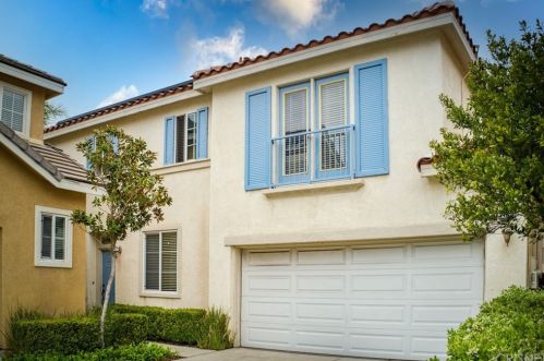 24735 Montevista Cir, Santa Clarita, CA 91354-1224
