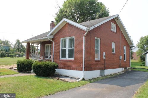 346 Rosemary Ln, Three Churches, WV 26757-1517