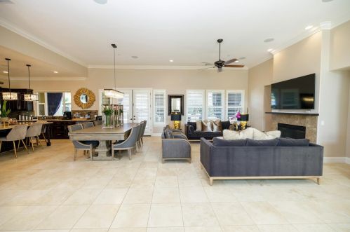 10709 Goldsborough Cir, Valley Home CA  95361-7648 exterior