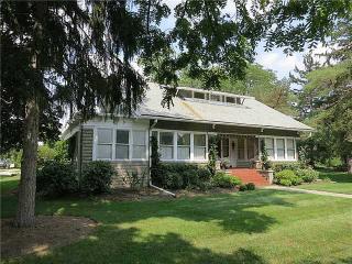 1503 River Rd, Maumee, OH 43537-3553