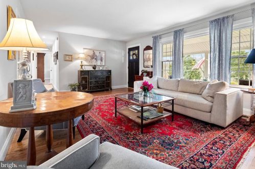 105 Ivy Ln, Glen Mills PA  19342-1319 exterior