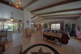 16611 Greenfield Rd, Gilbert, AZ 85295-1912