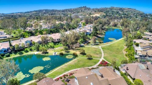 7922 Lakeview Trl, Orange, CA 92869-2423
