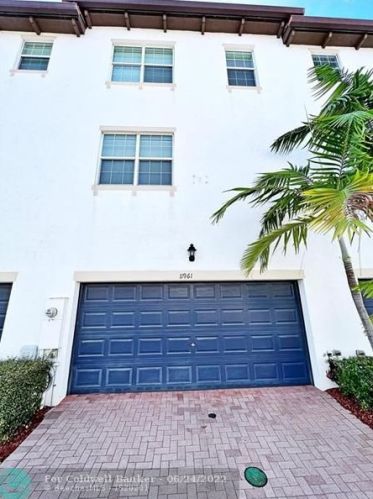 11961 26th Ct, Hollywood, FL 33025-0777