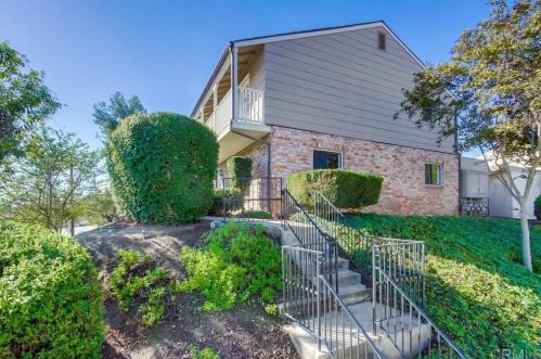 11941 Royal Rd, El Cajon, CA 92021-1363