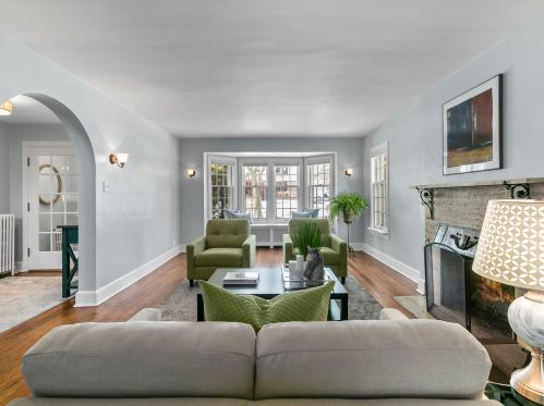 2928 Smt Ave, Milwaukee WI 53211-3440 exterior