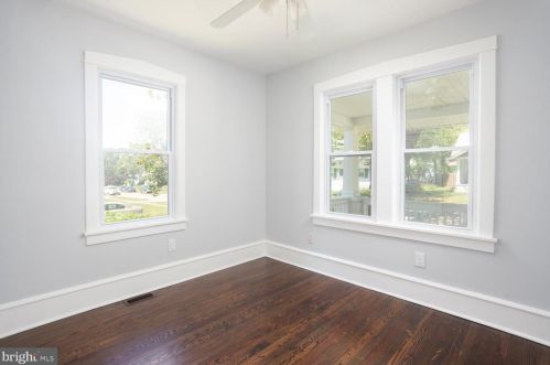 457 Lexington Ave, Camden NJ  08110-2828 exterior