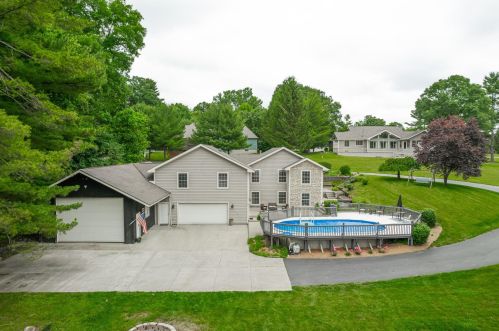 21 Buckeye Blvd, Pataskala OH  43062-8465 exterior