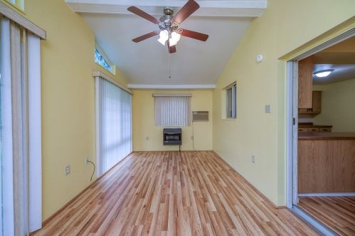 178 Marigold St, Whitaker PA  15120-2277 exterior