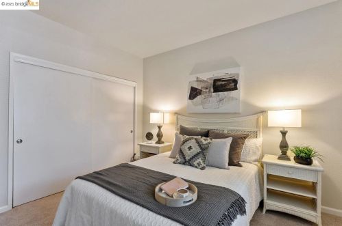 55 Bayside Ct, Richmond CA  94804-7443 exterior