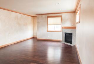 1646 King St, Seattle, WA 98144-2115
