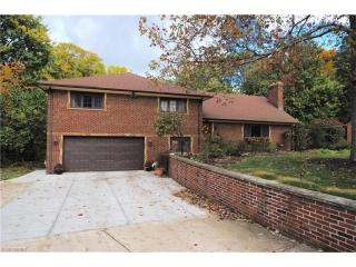 29120 Wolf Rd, Cleveland OH  44140-1807 exterior