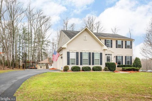 6538 Broad Creek Overlook, Fredericksburg, VA 22407-3327