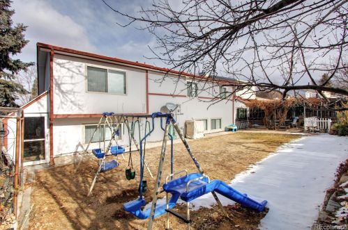 17998 Loyola Dr, Denver CO 80013-3406 exterior