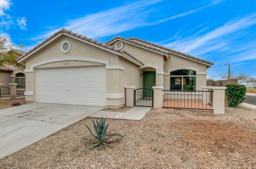 25875 Kendall St, Buckeye AZ  85326-2922 exterior