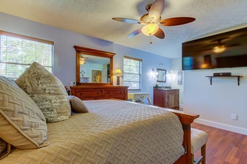 17606 Whistling Ln, Lutz FL  33549-5603 exterior