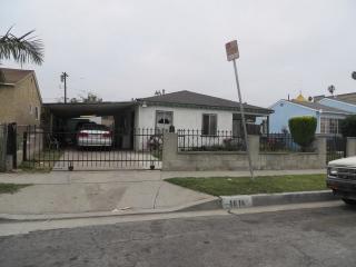 1614 Palmer St, Compton, CA 90220-1418