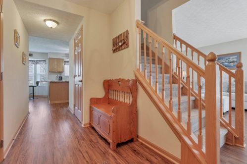 3090 Longridge Way, Darbydale OH  43123-9772 exterior