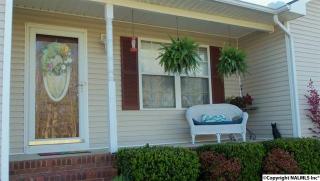 5 Cedar Dr, Fayetteville, TN 37334-7923