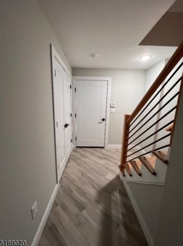 416 Lawton Ave, Cliffside Park NJ  07010-1902 exterior