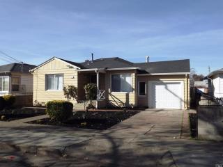 621 Hilton Ave, Vallejo, CA 94591-5422