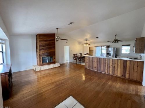 27256 Buccaneer Dr, Bonita Springs, FL 34135-4313