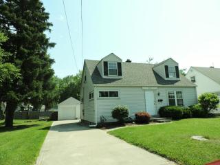 5112 Norwich St, Hilliard, OH 43026-1441