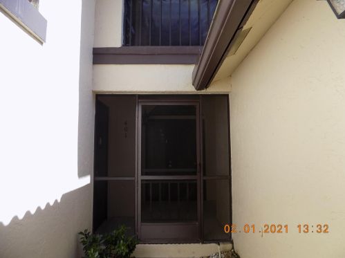10076 Cedar Point Blvd, Boynton Beach, FL 33437-1385