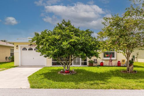 6679 Tulipan, Fort Pierce, FL 34951-4356