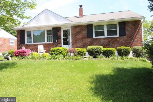 2928 Keenwood Rd, Norristown, PA 19403-4236